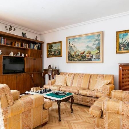 Piso Amplio Y Acogedor Apartman Madrid Kültér fotó